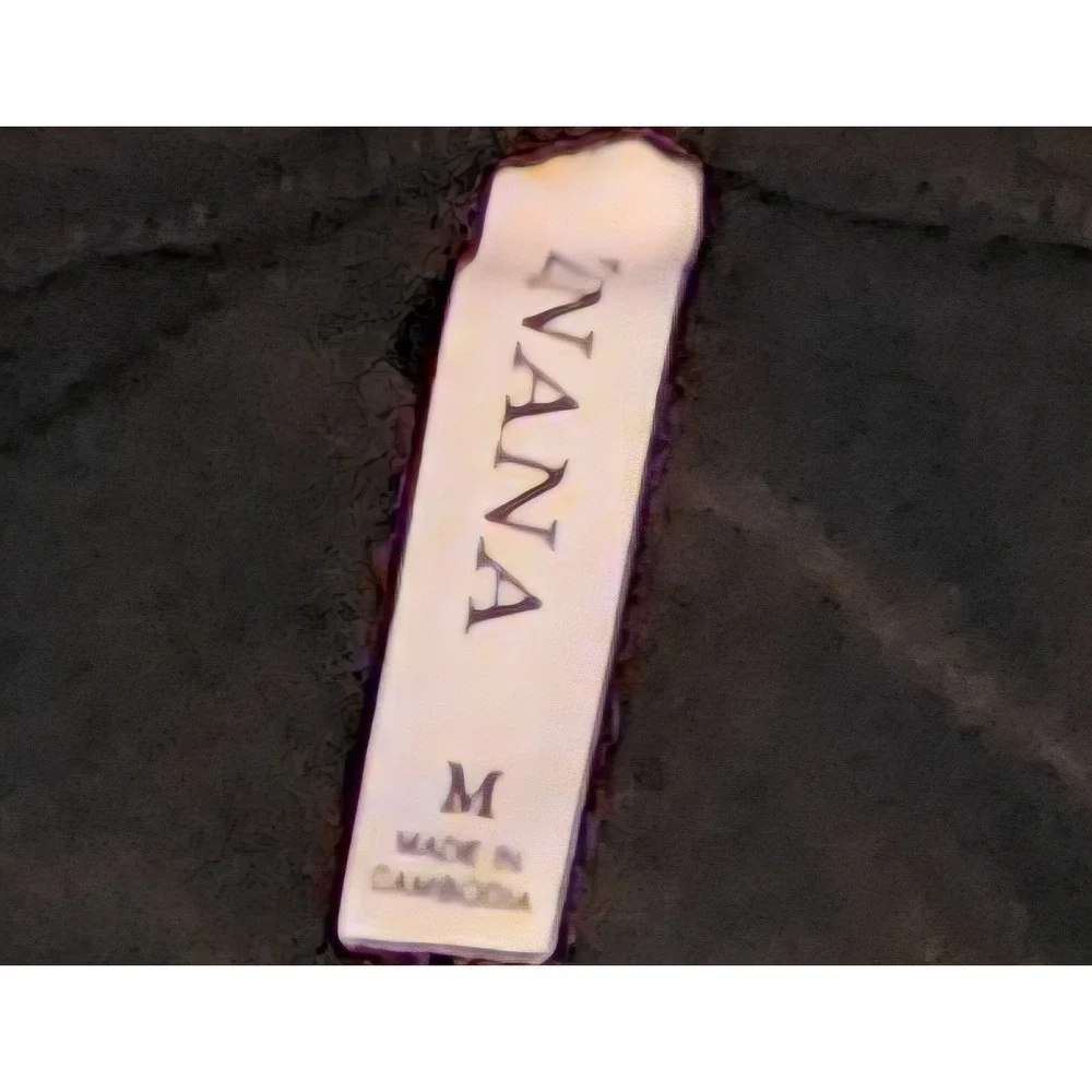 Zenana Black‎ Halter Tank Top with Lace Detail - Women's Medium Casual - Picture 2 of 2